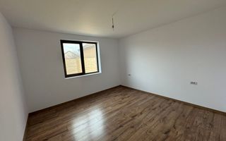 Casa Individuala Parter,Sanmihaiu Roman,3 Camere,Toate Utilitatile - Poză 10