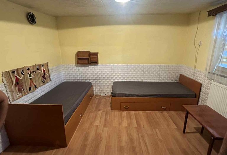 Casă de vânzare cu posibiliate de renovare/dezvoltare - Poză 10