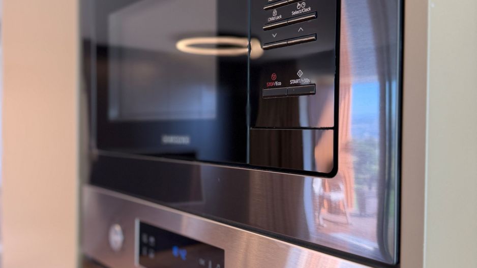 Apartament PREMIUM cu curte, terasă și lift cu acces direct în living - Poză 35
