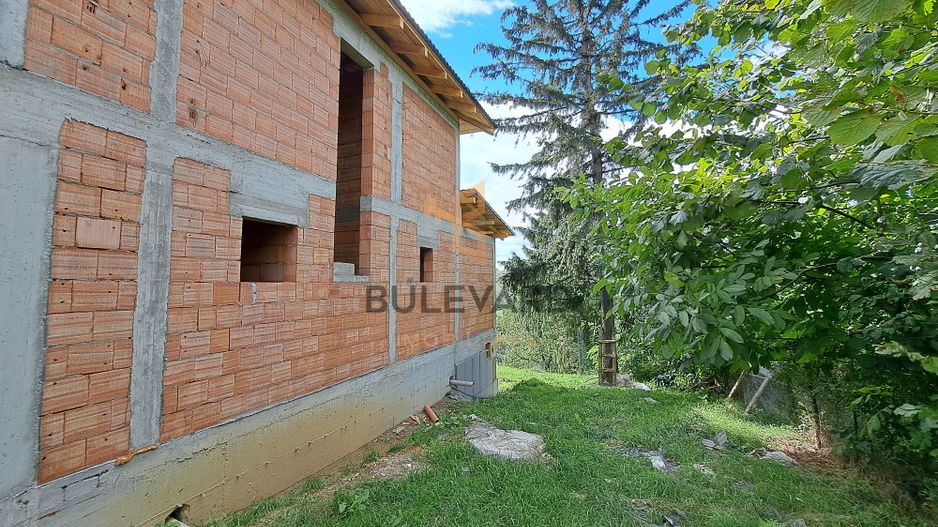 Casa la rosu 172 mp utili, 750 mp teren, view superb! - Poză 28