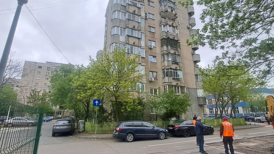 3 camere | Decomandat | Centrala proprie | Parcare - Poză 16