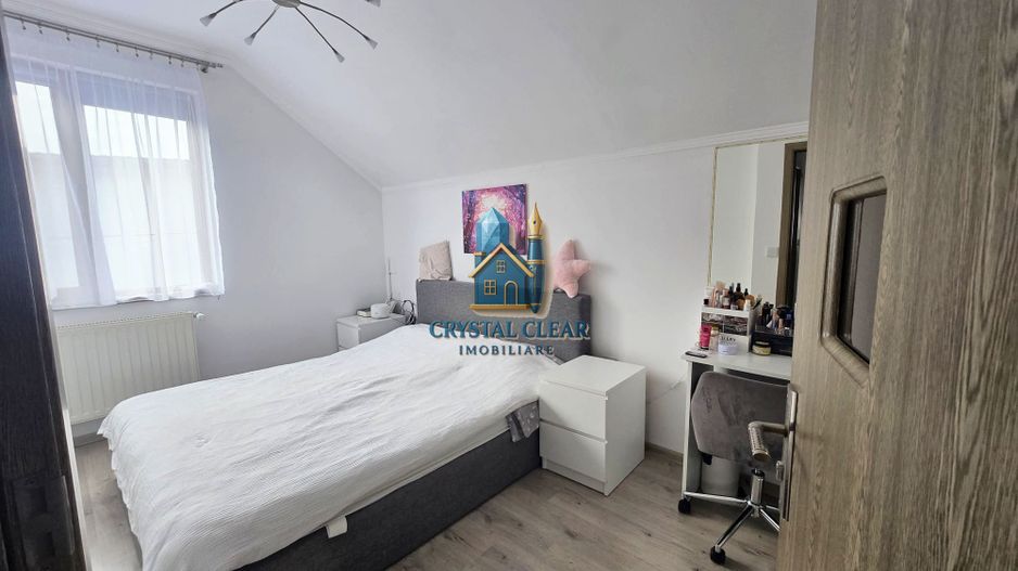 Casă 4 camere + teren de 308 mp - zona Sângeorgiu de Mureș - Poză 11