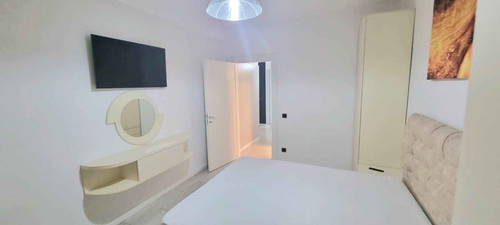 Inchiriere 2 camere  – Sea On, Mamaia Nord | Vedere directă la mare I Parcare - Poză 2