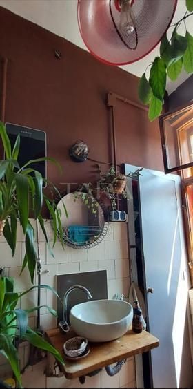 Apartament 3 camere, 80 mp – clădire istorică, Ultracentral, luminos - Poză 4