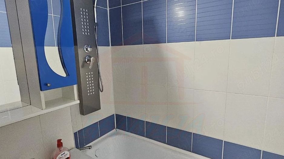 De închiriat apartament 2 camere decomandat -- Baia Comunală - Poză 8