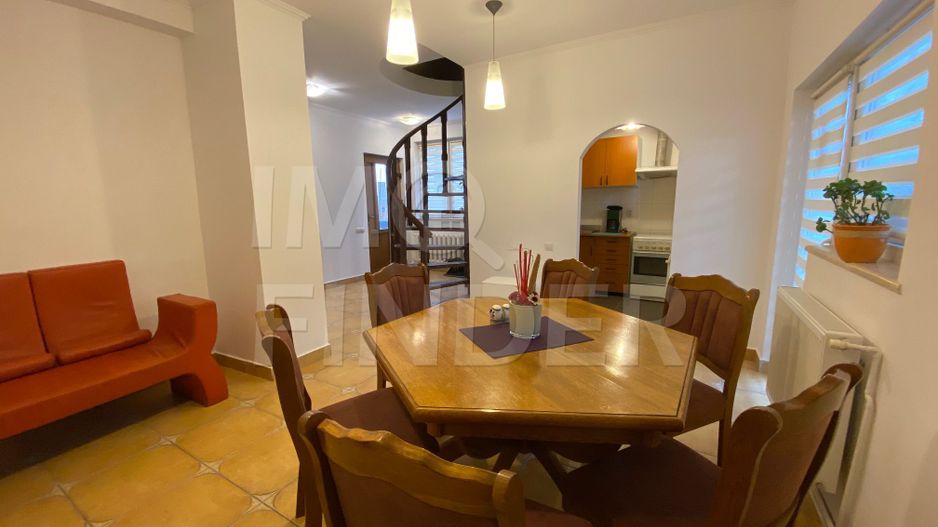 Inchiriere casa 4 camere, zona Centru/Andrei Muresanu - Poză 5