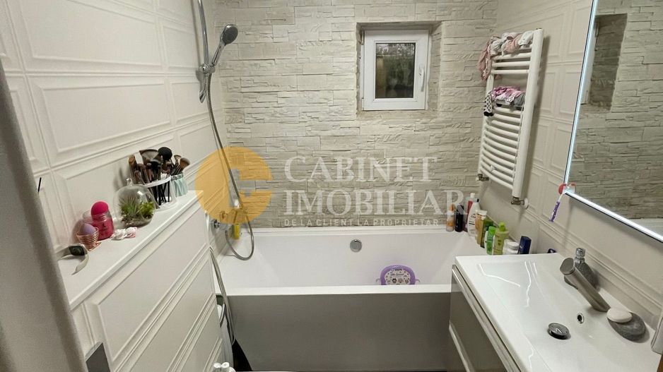 Nicolina Parter Inalt Apartament cu 2 Camere Decomandat 47 mp - Poză 4