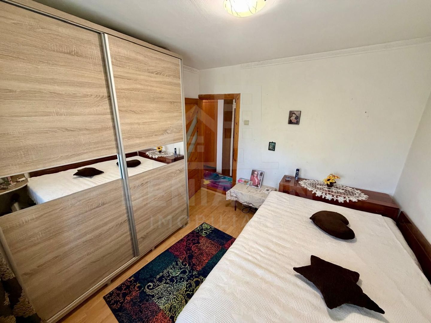 4 camere decomandate - Craiovita Noua - etaj 2 cu 2 bai - bloc 1982 - - Poză 9