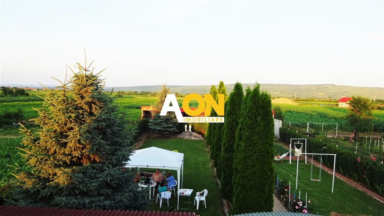 Casa cu 1064 mp teren, ideala pentru pensiune - Poză 6