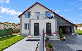 CASĂ TIP DUPLEX ÎN SÎNGERA | 220 m² | 4 DORMITOARE | 6 ARI - Poză 1