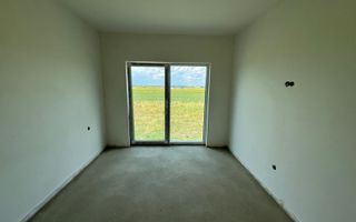 Casă Tip Duplex INDEPENDENTĂ ENERGETIC - Cartier NOU - Poză 19