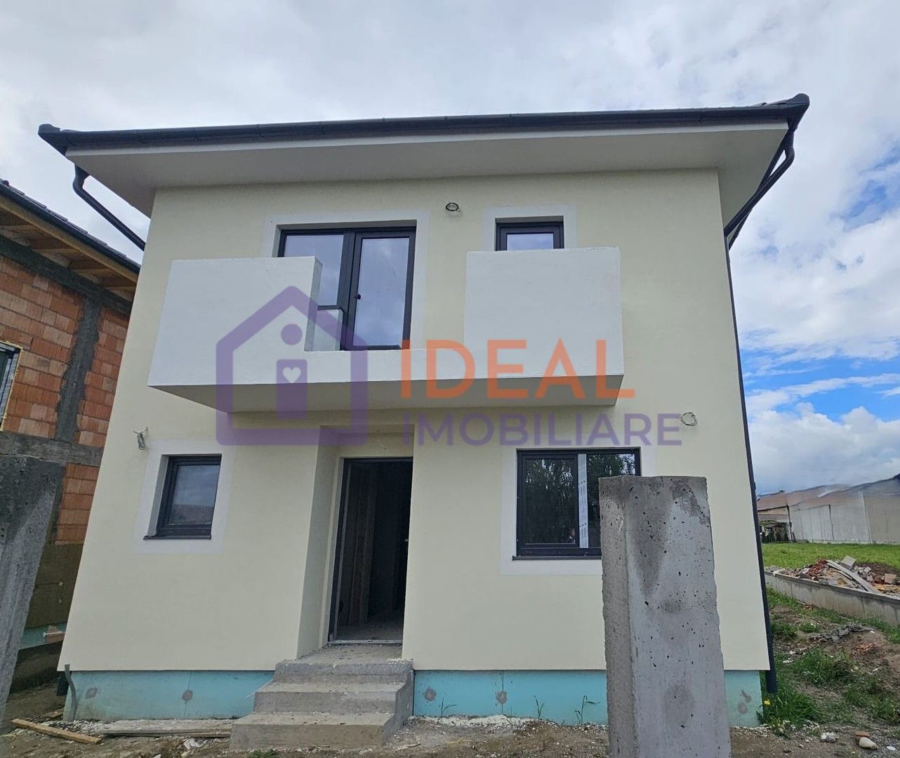 Casa Individuala cu 4 camere si gradina, in Cristian - Poză 1