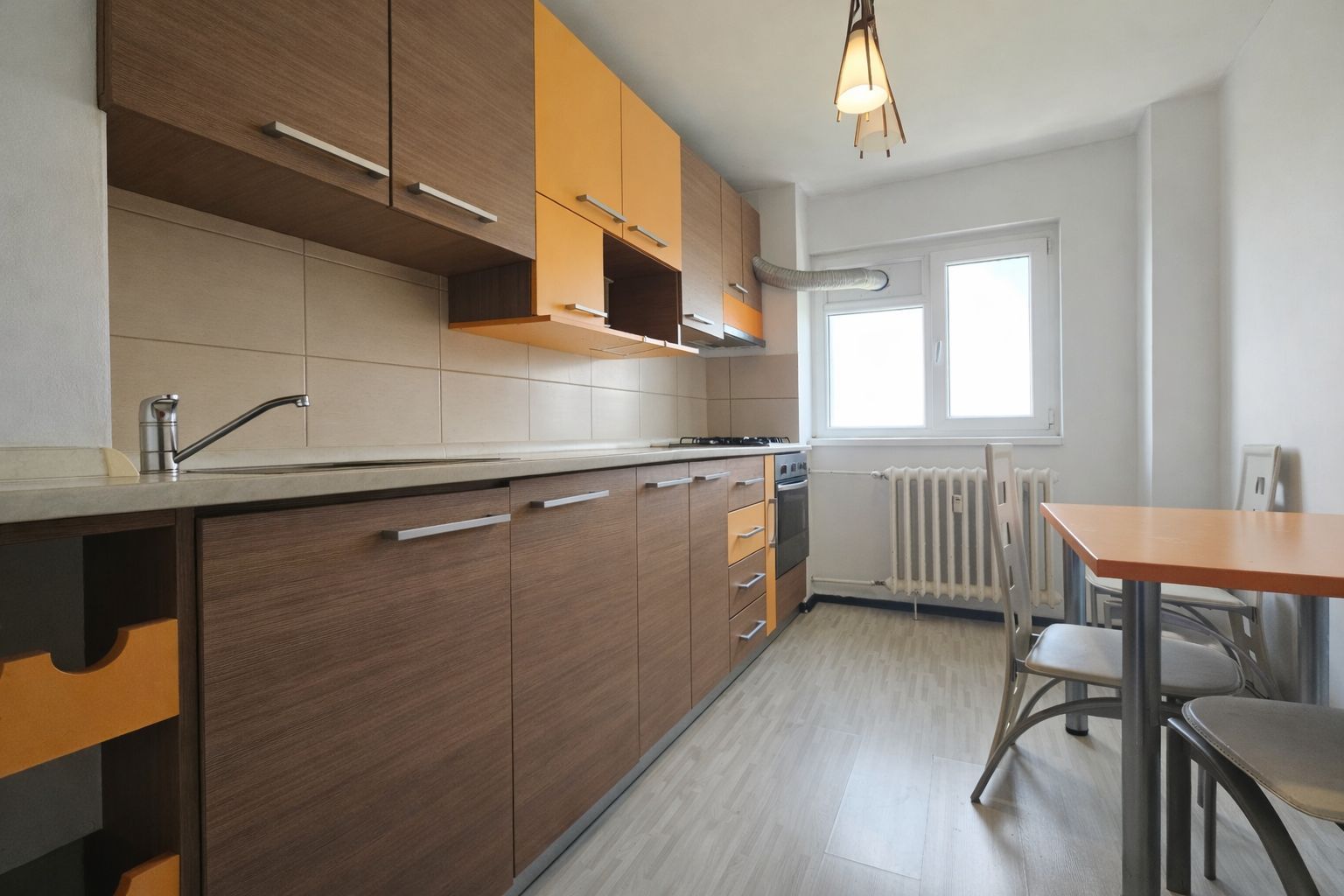 Apartament 2 camere de vanzare Turda Domenii Sector 1 58 mp - Poză 5