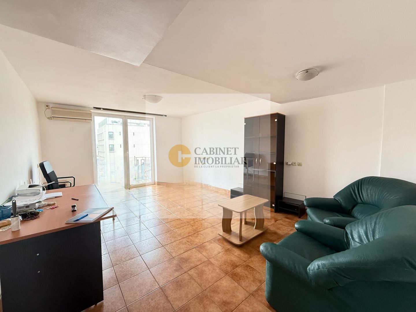 3 camere  | Piata Romana | 2 balcoane deschise - Poză 1