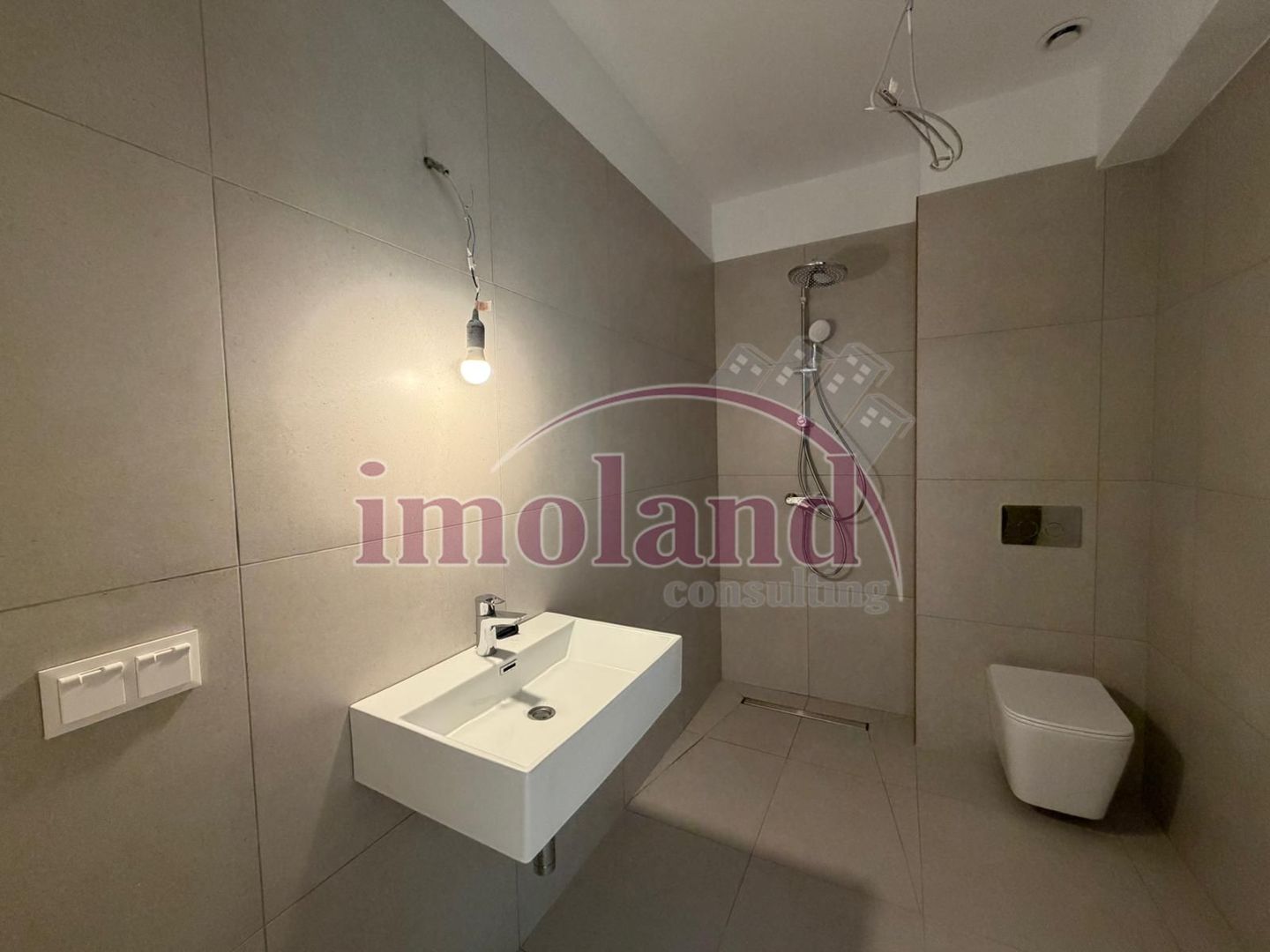 Vanzare - apartament 2 camere - Quartier Azuga-Doamna Ghica - Poză 11