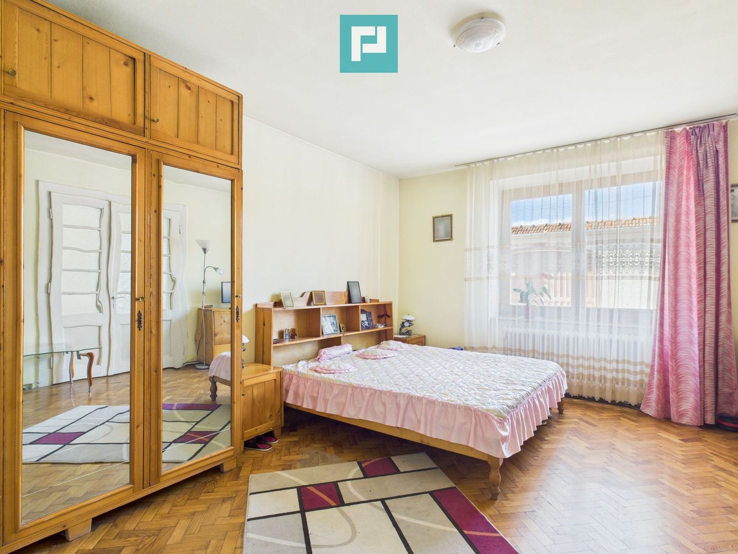 Casă cu 4 camere, curte și atelier mecanic - Sebeș - Poză 4