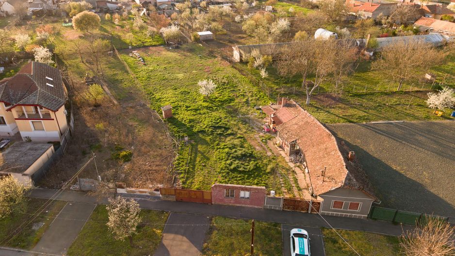 Teren intravilan 1811 mp in Aradul nou - Poză 24