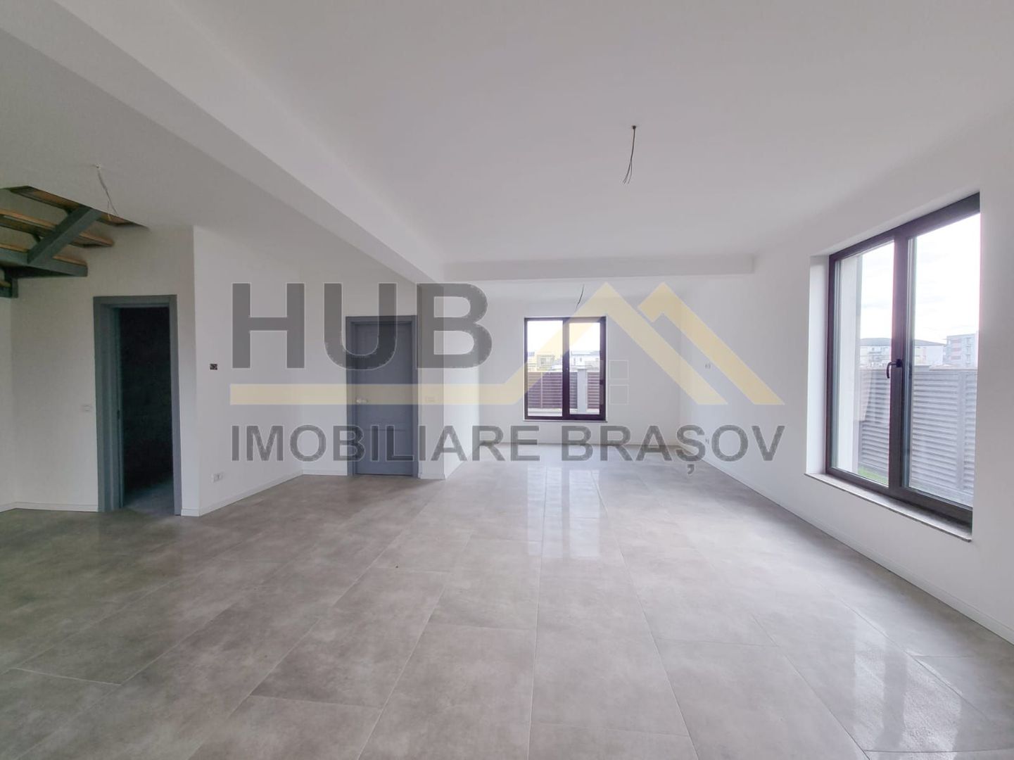 De Vanzare Casa Sanpetru | Teren 468mp | Intabulata | 10 min de Coresi Mall - Poză 3