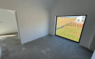 Casa individuala 4 camere, 181 mp utili, teren 822mp, zona Unirii - Poză 13