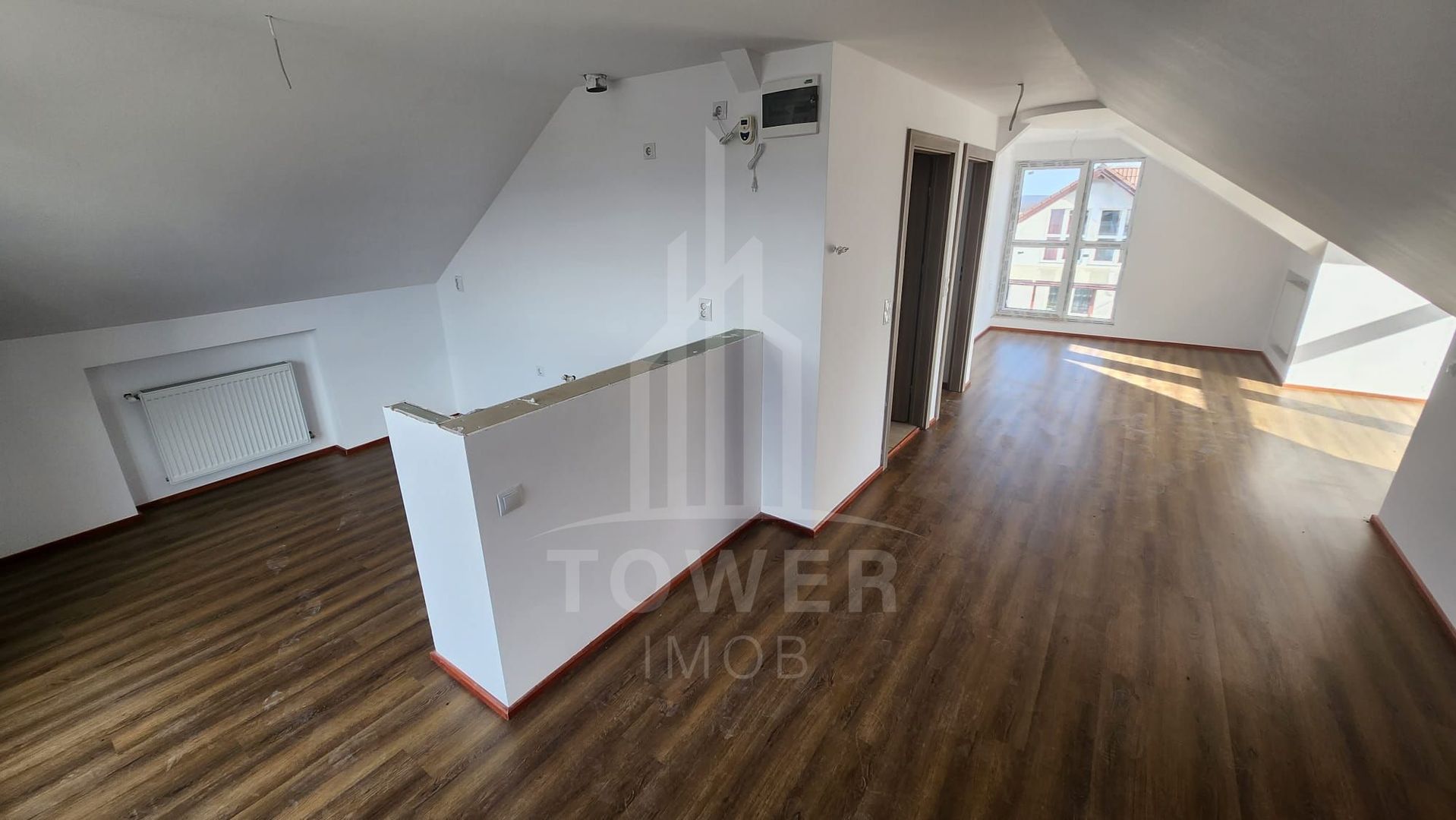 Apartament spatios 5 camere vedere spre munti - Poză 13