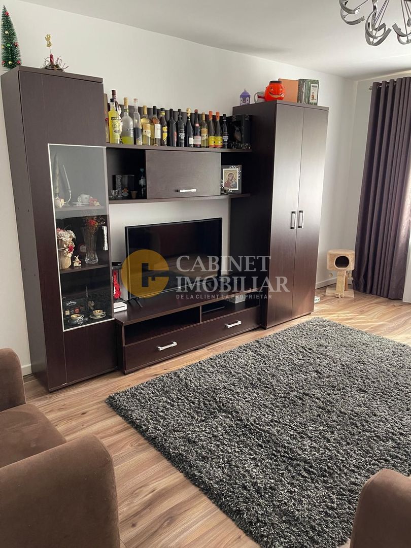 Nicolina - 3 Camere Decomandat Etaj 2 Bloc 1986 - Poză 3