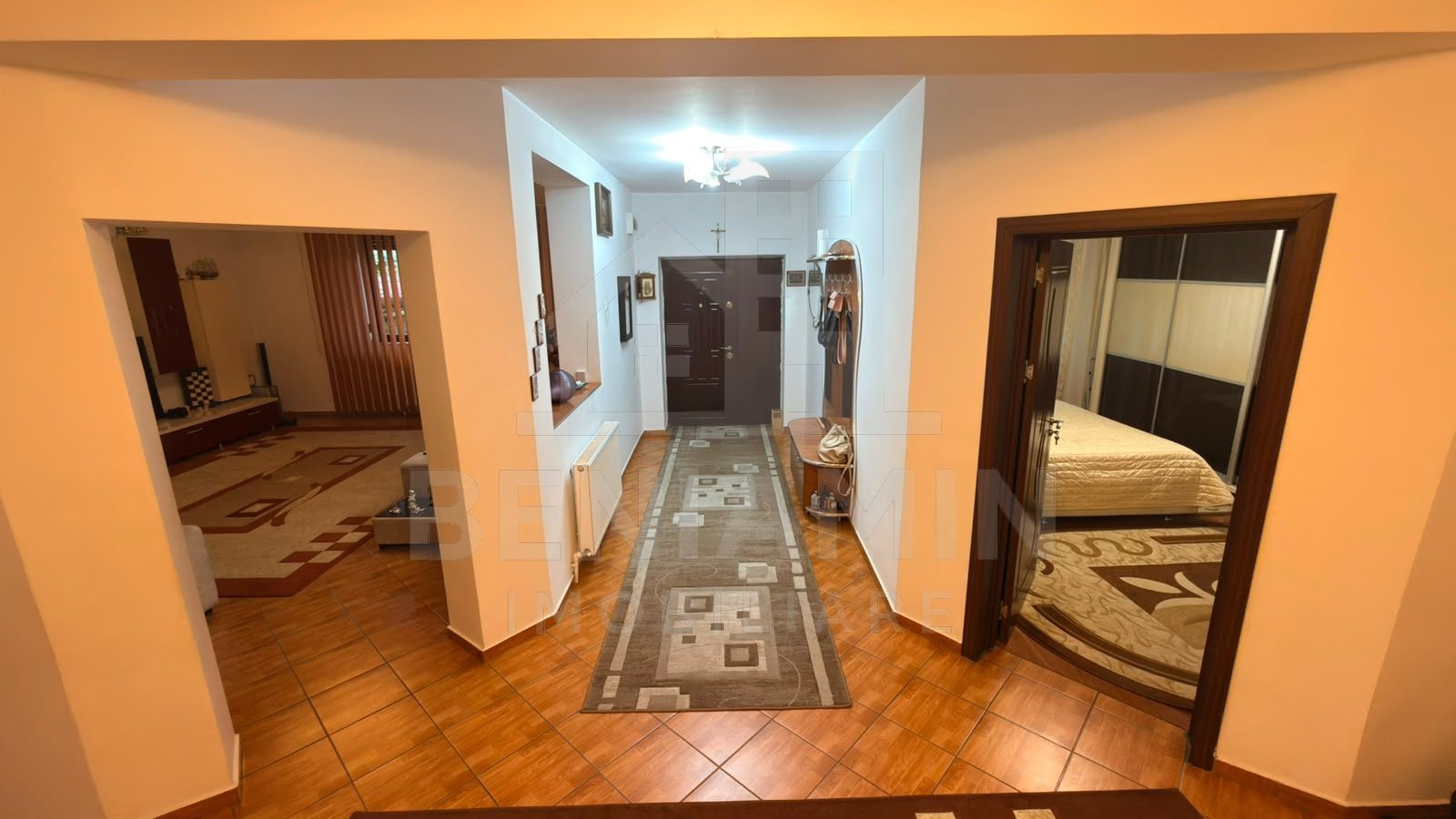Vila-Premium-8-Camere-Teren-800mp-Panouri-6kw-Magazin-Inclus - Poză 11