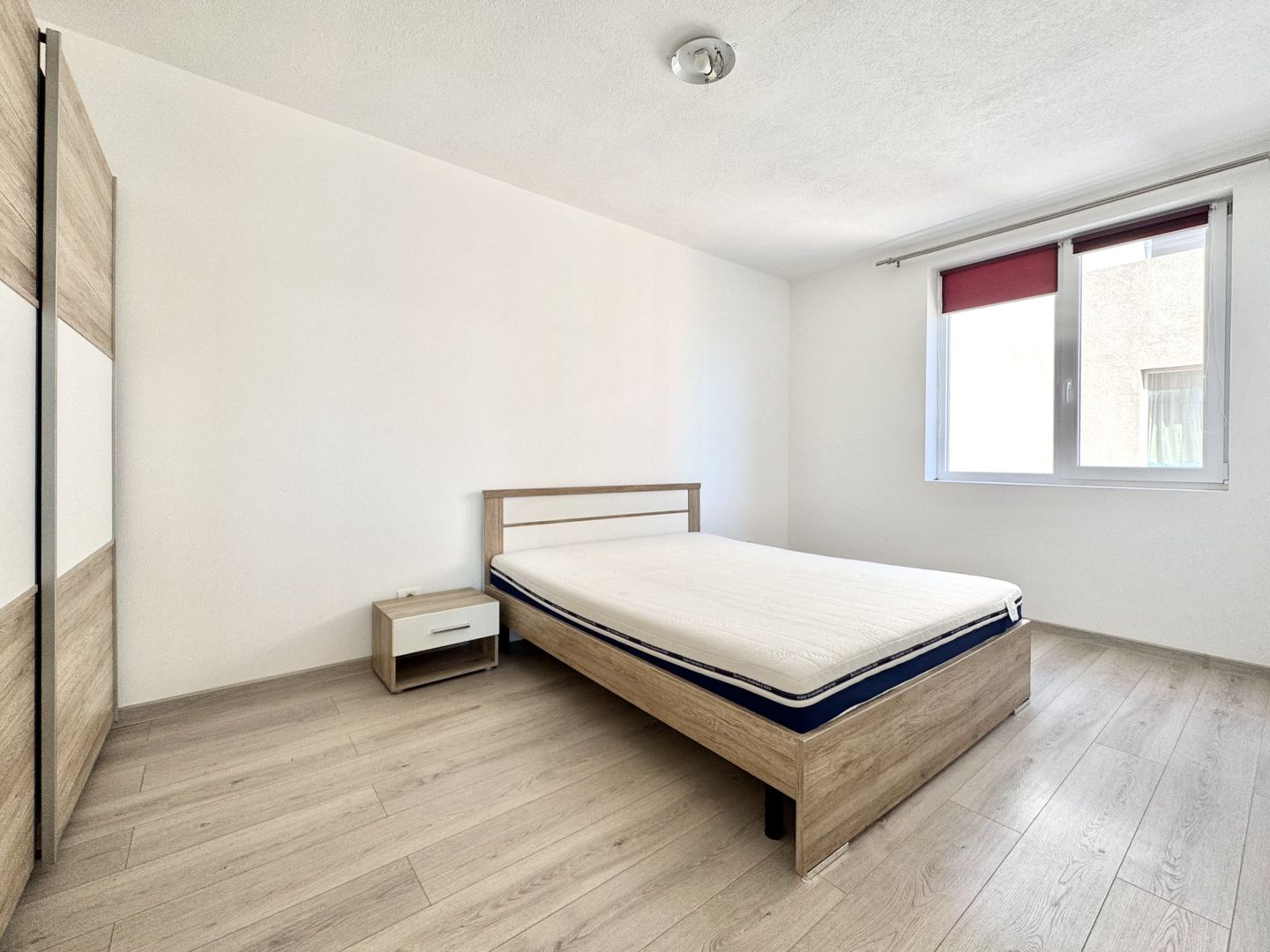 Apartament 2 camere Giroc zona Esso, bloc cu lift - Poză 13