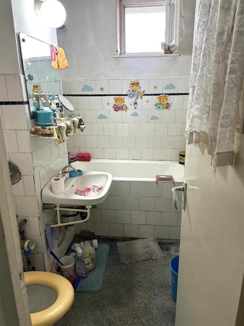 Apartament cu 2 camere semidecomandat zona Rogerius - Poză 4