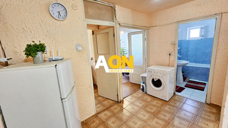 Apartament 2 camere, priveliste superba, Cetate, langa Casa de Cultura - Poză 4