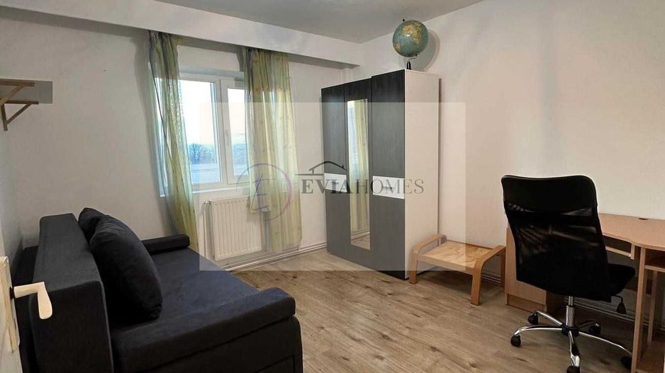 2 camere decomandate/ Zona Golden Tulip - Poză 3