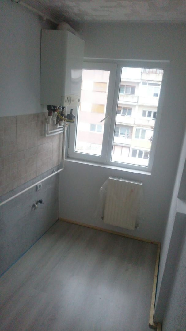 ageuropa.ro vinde ap 3 cam 49mp cu BALCON la etajul 3 în Micro 15. - Poză 2