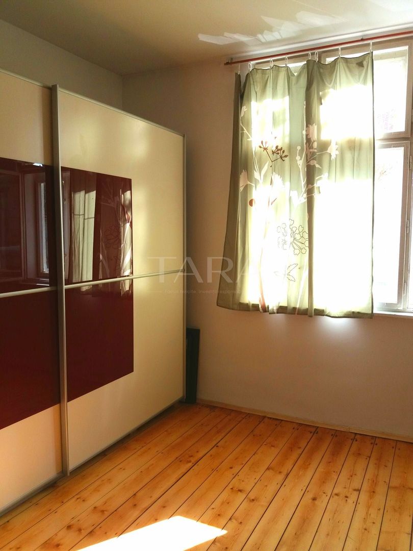 Casa cu 3 camere,posibilitate de mansardare Andrei Muresanu - Poză 4