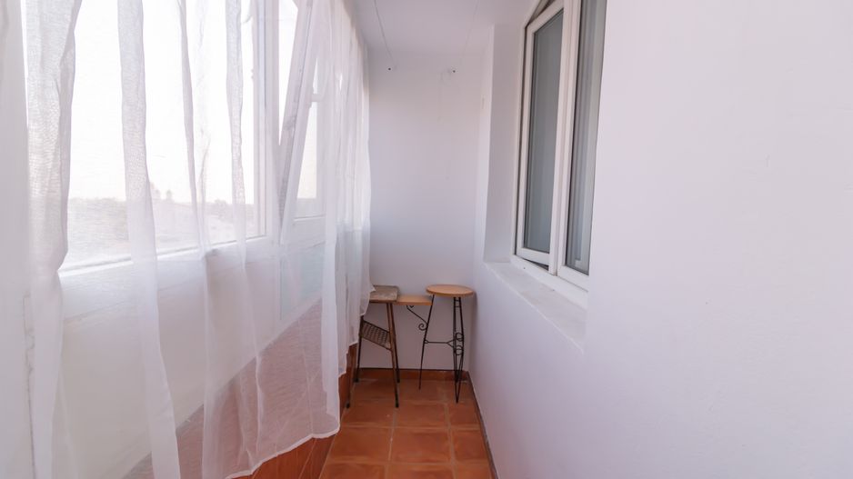 Apartament cu 3 camere  Prelungirea Ghencea - Poză 4