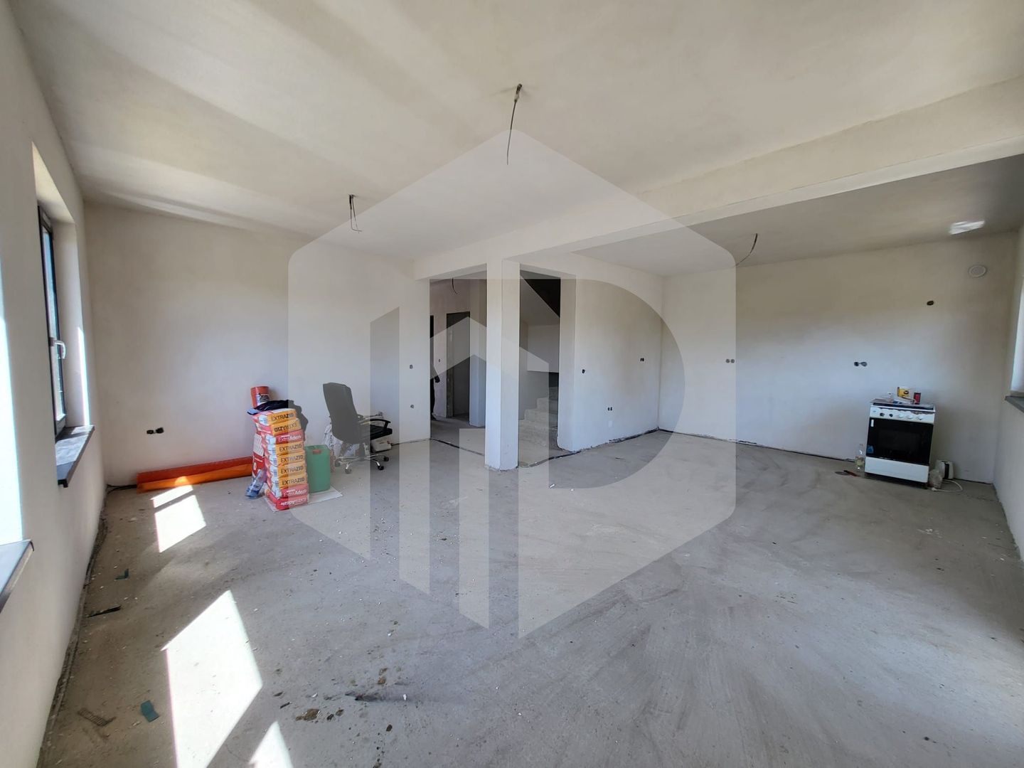 Casa individuala in Cristian | 5 camere | 4 Dormitoare | 158mpu - Poză 3