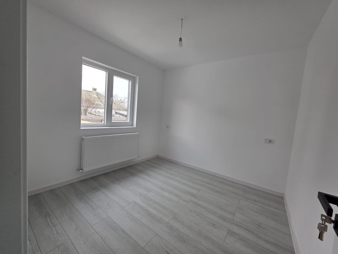 APARTAMENT 2 CAMERE CU  LOC PARCARE INCLUS CUG LUNCA CETATUII - Poză 9