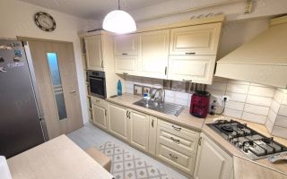 Vând apartament cu 3 camere - Poză 6