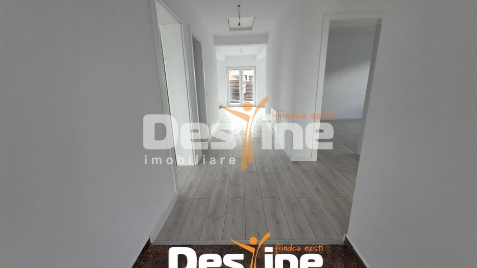 Casa P+POD, 4 CAMERE 135 MP, MIROSLAVA - Poză 7