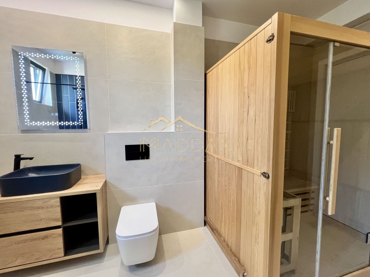 Vilă **6 camere  **451mp // Zona Iancu Nicolae - Poză 8