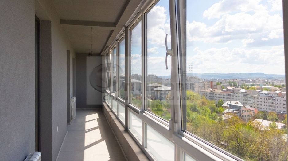 Apartament spațios 4 camere, 2 băi, balcon generos –Pacurari - Poză 14