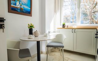 Vanzare apartament 2 camere, complet renovat, Metrou si Parc Bazilescu - Poză 8