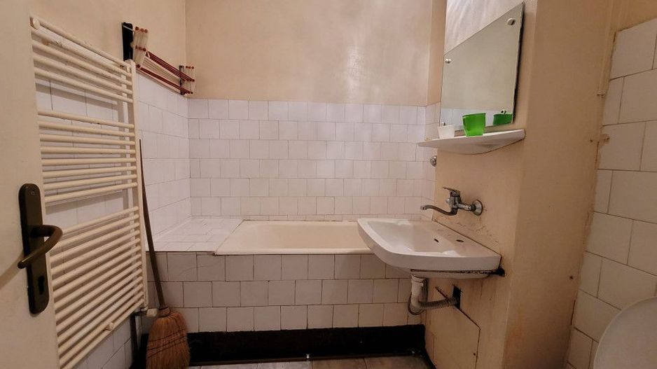 De Vânzare apartament 3 camere Micro 16 - Poză 7