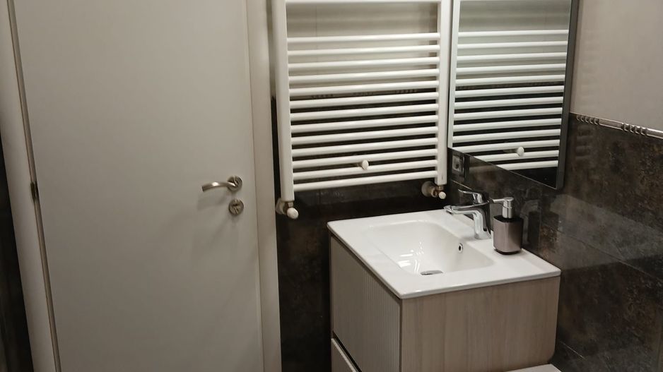 Apartament 3 camere,2 bai si spatiu de depozitare  de vanzare S88 - Poză 17