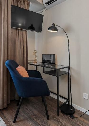 Garsonieră superbă, PiațaVictoriei, mobilat complet, certificat turistic - Poză 2