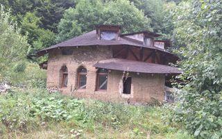 VANZARE ANSAMBLU CASUTE BRADULET ARGES - Poză 2