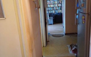 Apartament 2 camere, decomandat, Micro 20 - Poză 3