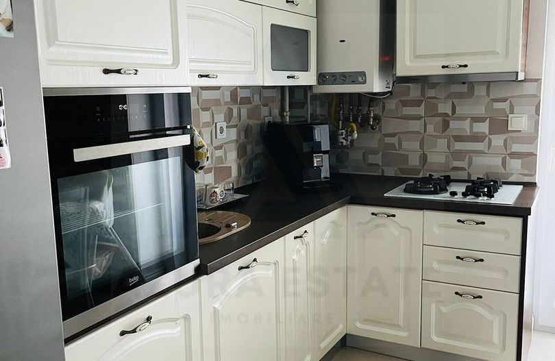 Apartament 76 mp utili 2 bai 2 balcoane parcare subterana in Turnisor - Poză 4