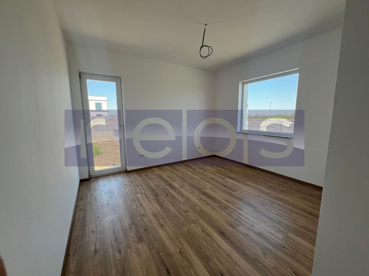 VANZARE CASA 5 CAMARERE | 400 MP | TUNARI - Poză 5