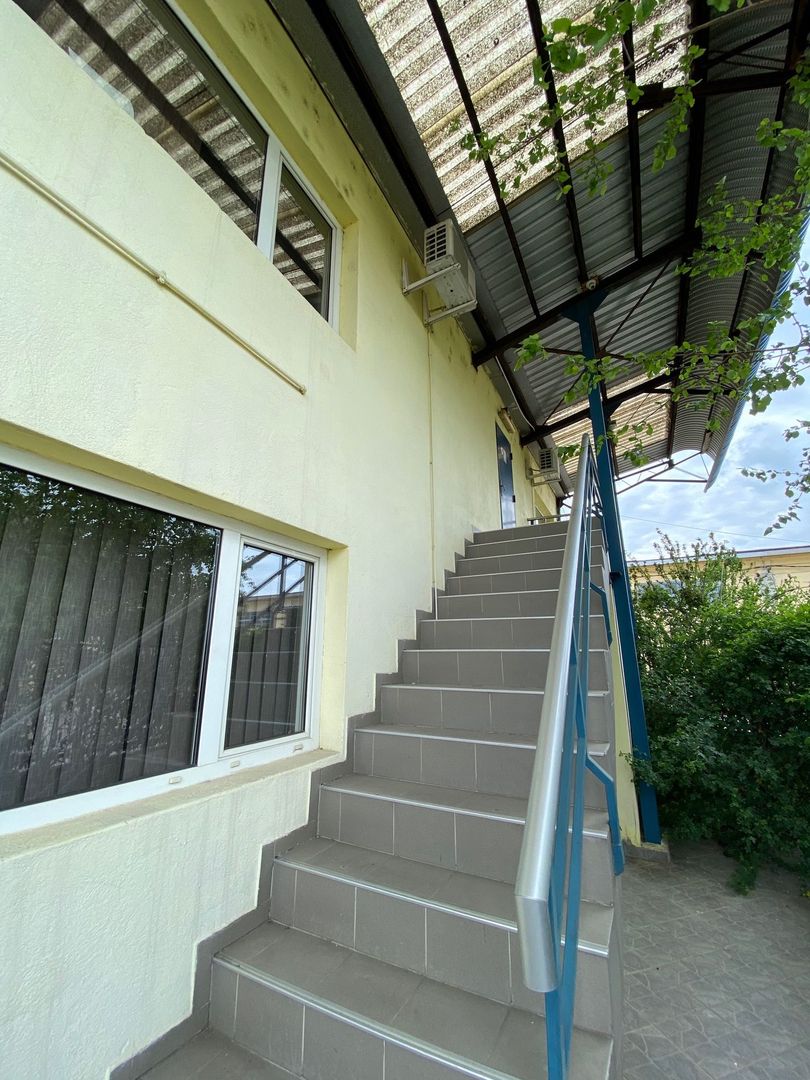 Hala 1.100 mp zona de S - Poză 12