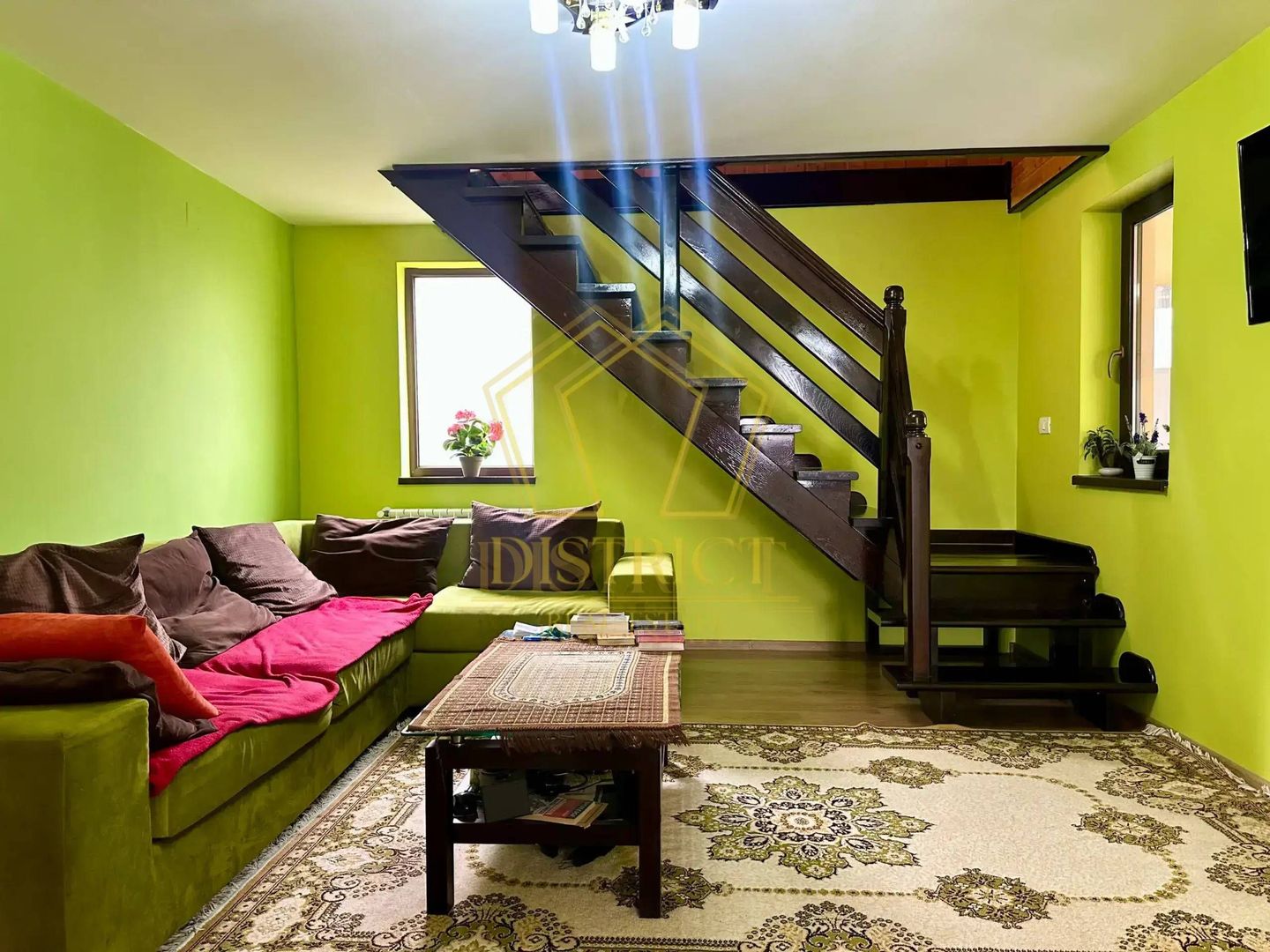 Casa individuala cu 3 camere si garaj | Dumbravita - Poză 1