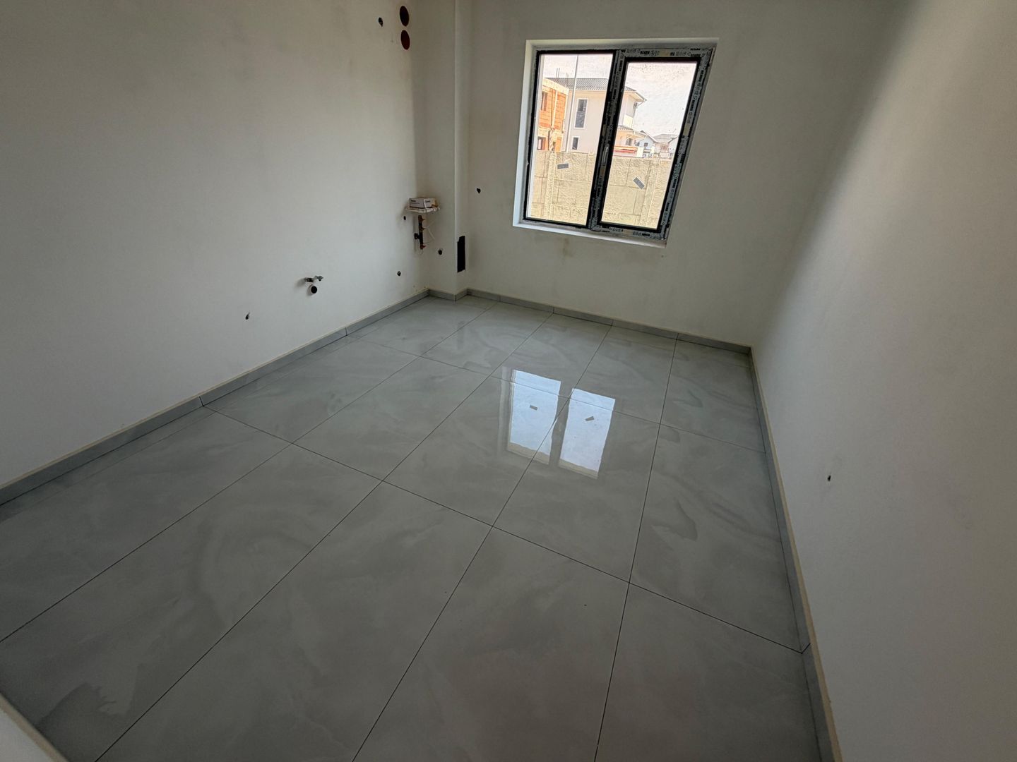 CASA INDIVIDUALA - TOATE UTILITATILE, TEREN 250 MP, COMISION  0% - Poză 4